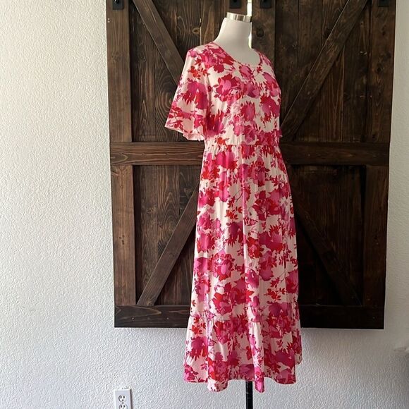 NWT Floral Midi Summer Tiered Dress with Ruffle Sleeves and Pockets - Picture 6 of 15